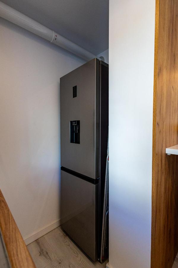 Modern Premium Apartment 1 Targoviste Bagian luar foto